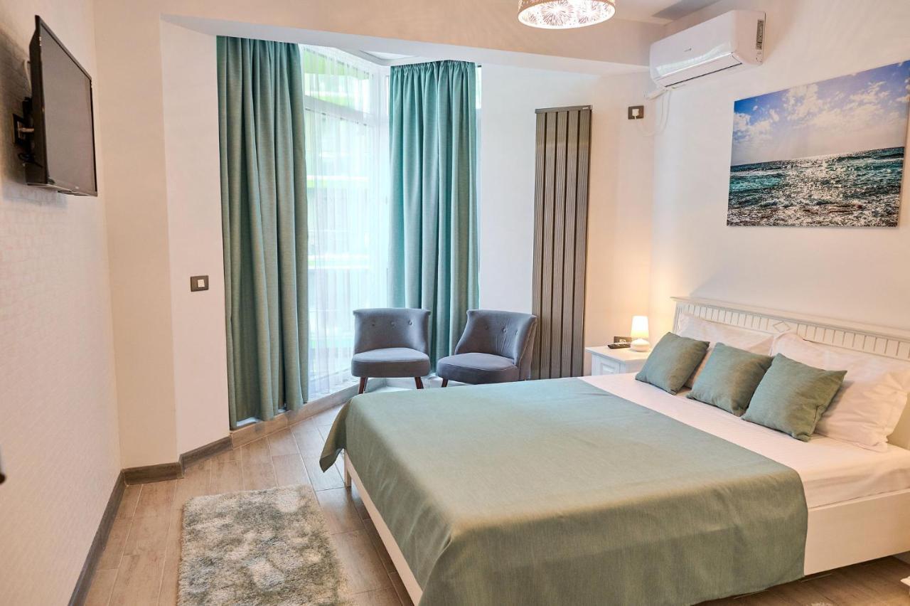 Seastar Apartment - Spa N Pools Beach Resort Mamaia Exterior foto